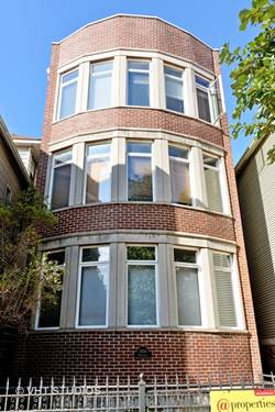 1954 W Henderson Unit 3, Chicago, IL 60657