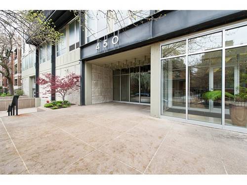 450 W Briar Unit 5N, Chicago, IL 60657