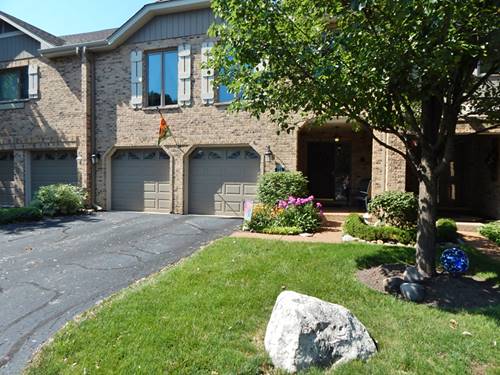 124 Country Club, Bloomingdale, IL 60108