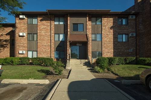 7713 Woodward Unit 2A, Woodridge, IL 60517