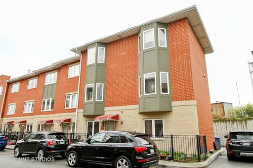 2440 W Bross Unit 9, Chicago, IL 60608