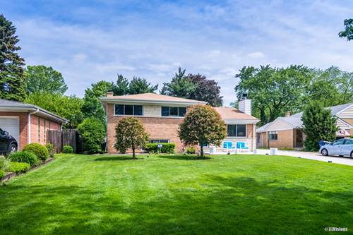 2204 Old Glenview, Wilmette, IL 60091