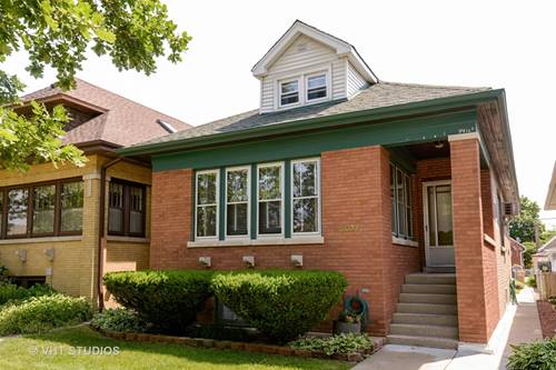 5017 N Kildare, Chicago, IL 60630