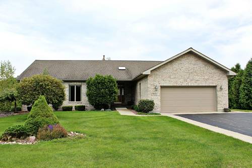 7855 Moore Hill, Belvidere, IL 61008