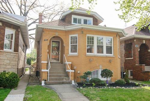 1437 Maple, Berwyn, IL 60402