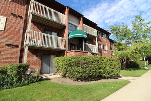 920 N Lakeside Unit 1A, Vernon Hills, IL 60061