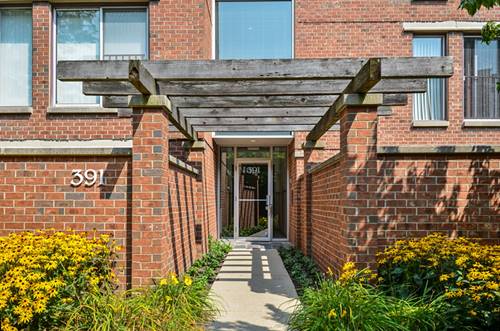 391 Kelburn Unit 112, Deerfield, IL 60015