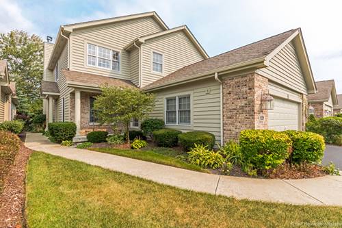 828 Villa Unit 828, Crystal Lake, IL 60014