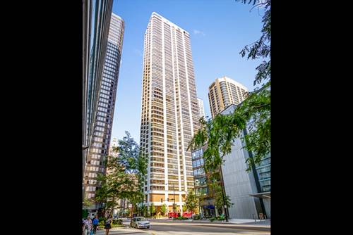 400 E Ohio Unit 403, Chicago, IL 60611