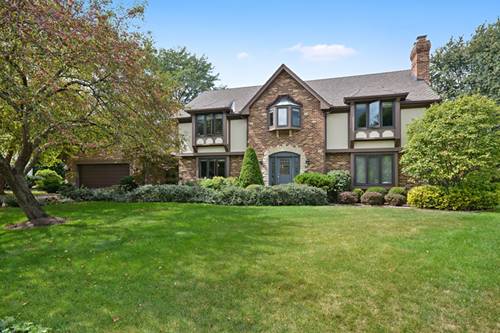 12 Highgate, St. Charles, IL 60174