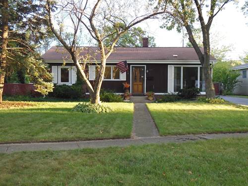 425 W Terrace, Villa Park, IL 60181