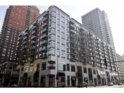 1 E 8th Unit 702, Chicago, IL 60605