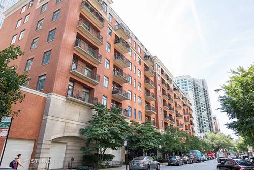 33 W Huron Unit 402, Chicago, IL 60654