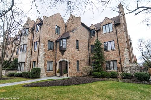 511 Oakwood Unit 2D, Lake Forest, IL 60045