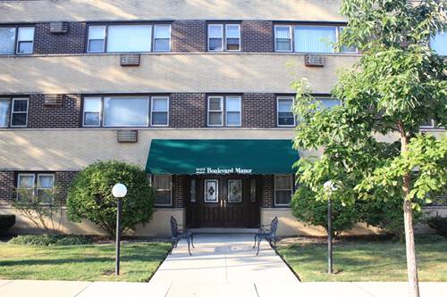 222 Washington Unit 304, Oak Park, IL 60302