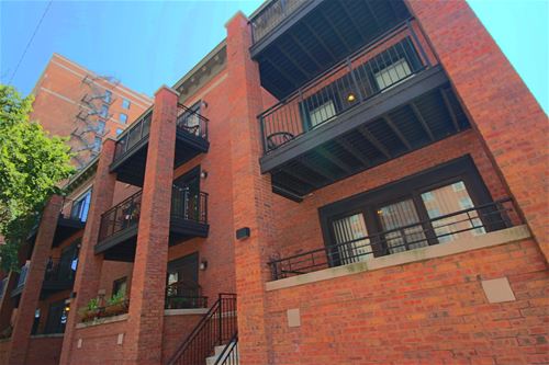 427 W Belmont Unit 3A, Chicago, IL 60657