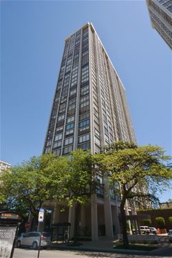 5455 N Sheridan Unit 3210, Chicago, IL 60640