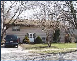 241 Peterson Unit 2, Crystal Lake, IL 60014