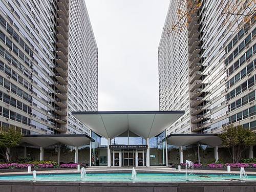 3550 N Lake Shore Unit 1613, Chicago, IL 60657