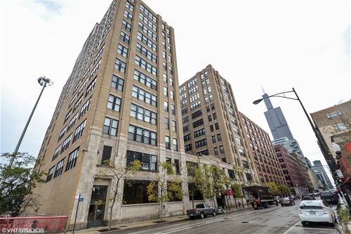 728 W Jackson Unit 221, Chicago, IL 60661