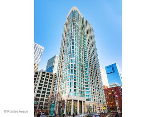 345 N LaSalle Unit 3907, Chicago, IL 60654