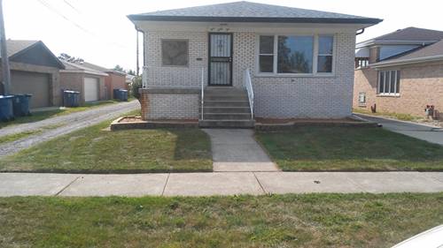 562 Escanaba, Calumet City, IL 60409