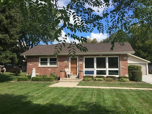 2004 Burr Oak, Lindenhurst, IL 60046