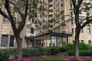 1400 N Lake Shore Unit 20A, Chicago, IL 60610