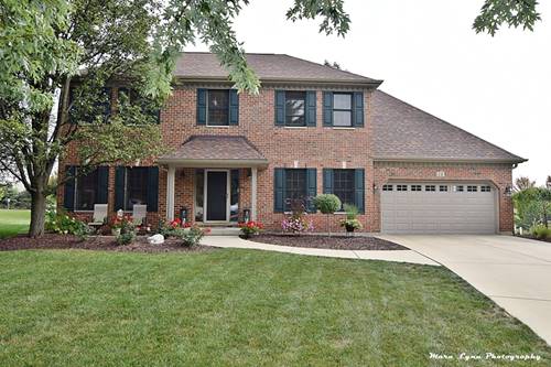 14 Ashwood, Sugar Grove, IL 60554