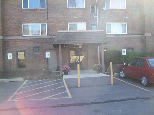 2301 Beau Monde Unit 210, Lisle, IL 60532