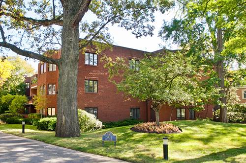 501 Oakwood Unit 1E, Lake Forest, IL 60045