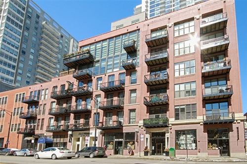 300 W Grand Unit 405, Chicago, IL 60654