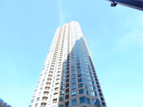 400 N LaSalle Unit 2504, Chicago, IL 60654