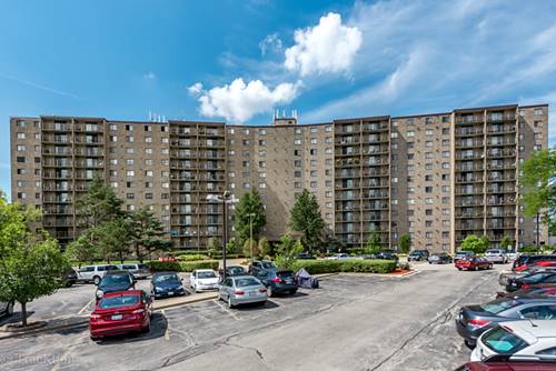 6340 Americana Unit 1207, Willowbrook, IL 60527