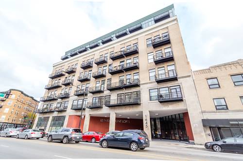 1645 W Ogden Unit 630, Chicago, IL 60607