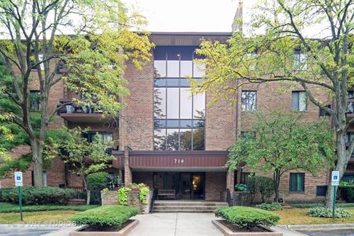 714 Walnut Unit 106, Darien, IL 60561