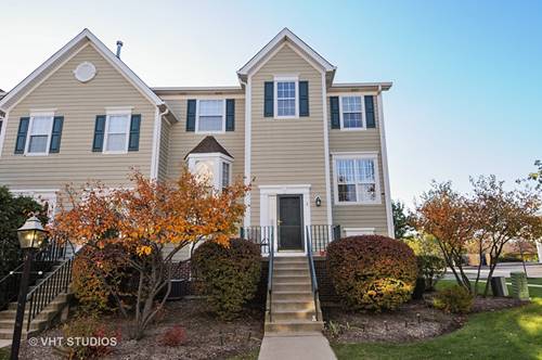 2447 Courtyard Unit 1, Aurora, IL 60506