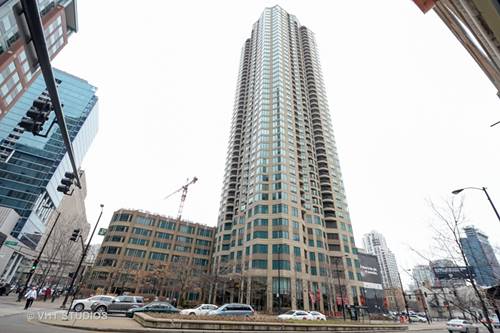 400 N LaSalle Unit 3207, Chicago, IL 60654