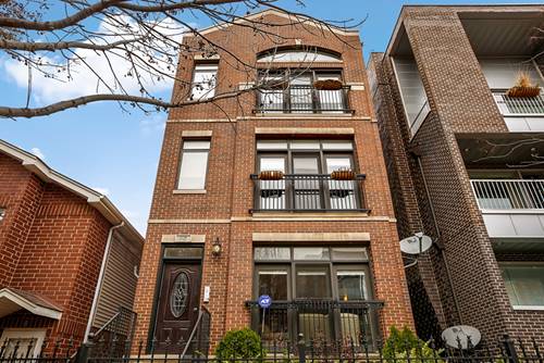 1538 W Walton Unit 1, Chicago, IL 60642