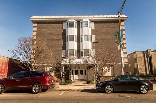 150 S Oak Park Unit 302, Oak Park, IL 60302