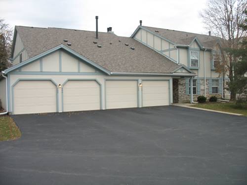 208 Thornapple Unit 208, Buffalo Grove, IL 60089