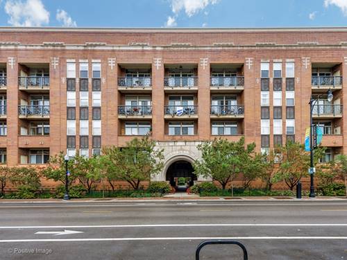 1350 W Fullerton Unit 511, Chicago, IL 60614