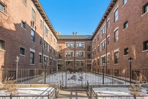 3749 N Pine Grove Unit 3, Chicago, IL 60613