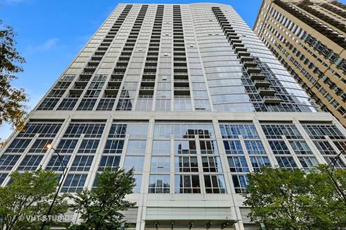 2 W Delaware Unit 905, Chicago, IL 60610