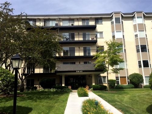 8640 Waukegan Unit 425, Morton Grove, IL 60053