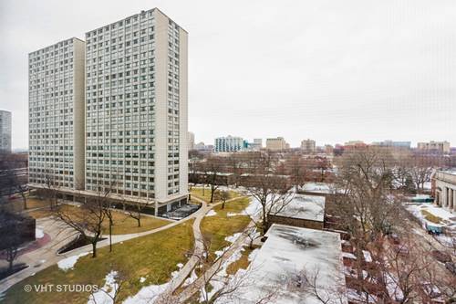 4800 S Lake Park Unit 812, Chicago, IL 60615