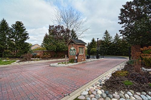 LOT 1 Tall Oaks, Elgin, IL 60123