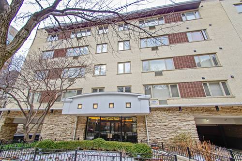 426 W Barry Unit 408, Chicago, IL 60657