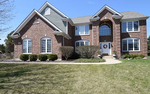 831 Mason, Lake In The Hills, IL 60156