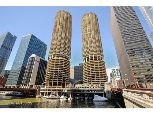 300 N State Unit 4633E, Chicago, IL 60654